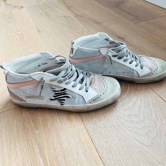 Golden Goose - Picture 3 of 5